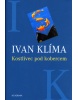 Kostlivec pod kobercem (Ivan Klíma)